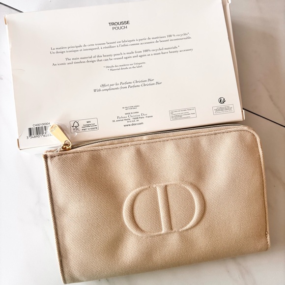 DIOR Beige Cosmetic Pouch Clutch Makeup Bag Case Embossed Logo New - Picture 17 of 17
